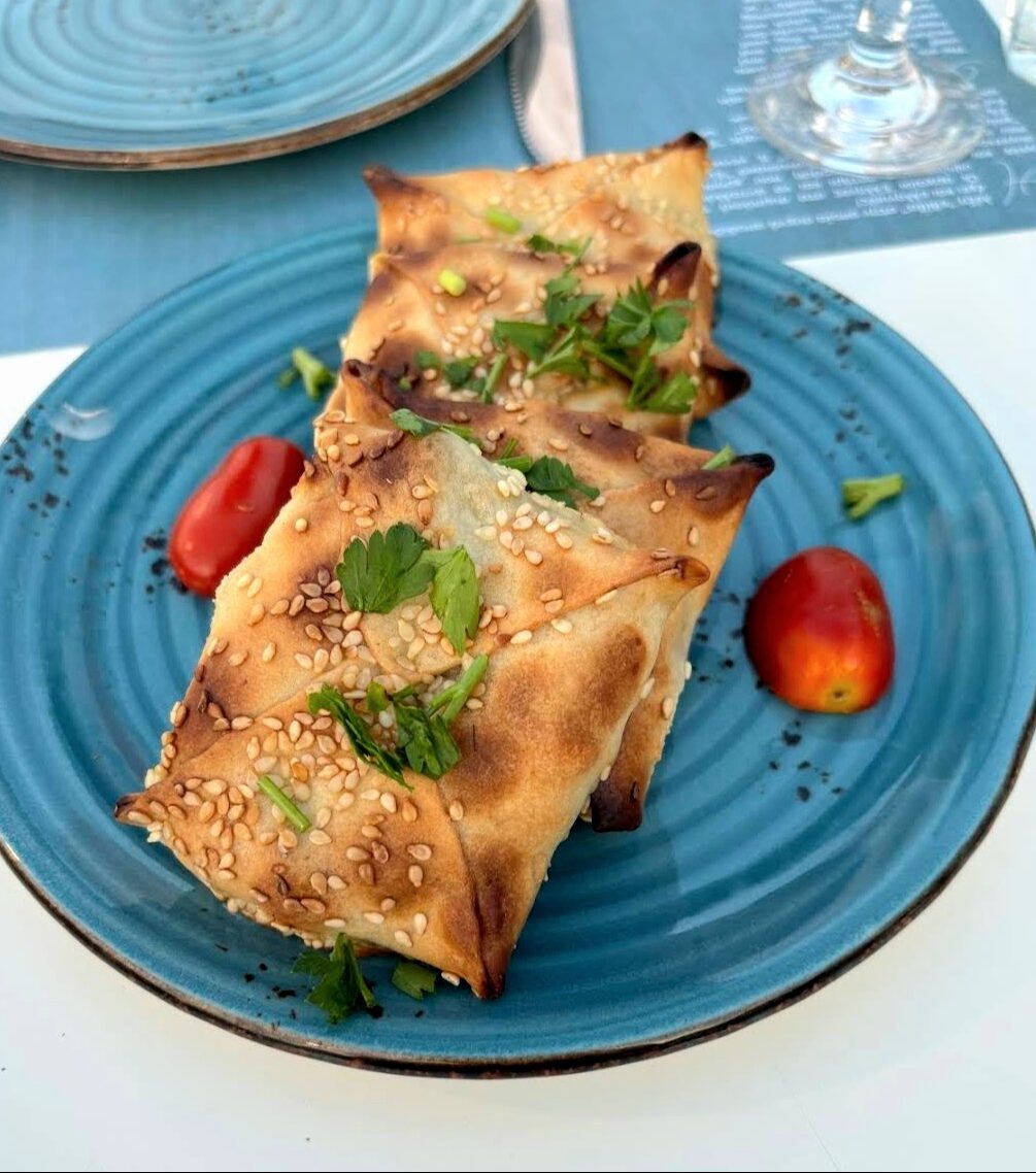 Cretan pies and flavors